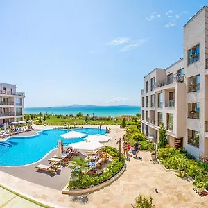 https://diamond-beach-apartments.sozopol-hotels.com